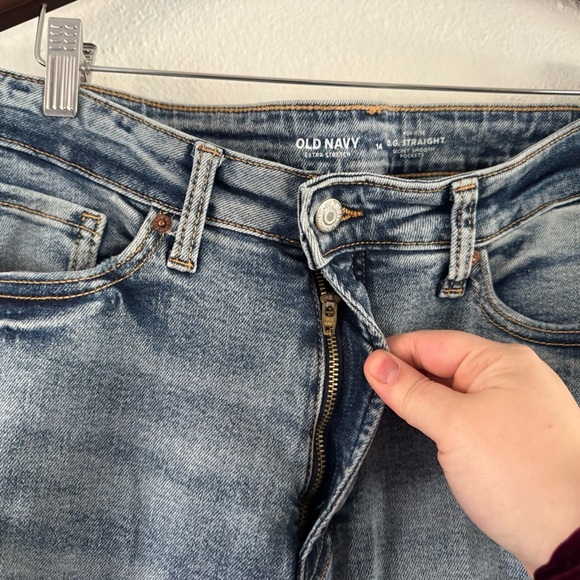 High-Waisted O.G. Straight Extra Stretch Ripped Cut-Off Jeans Women Size 14 NWT - Picture 7 of 11